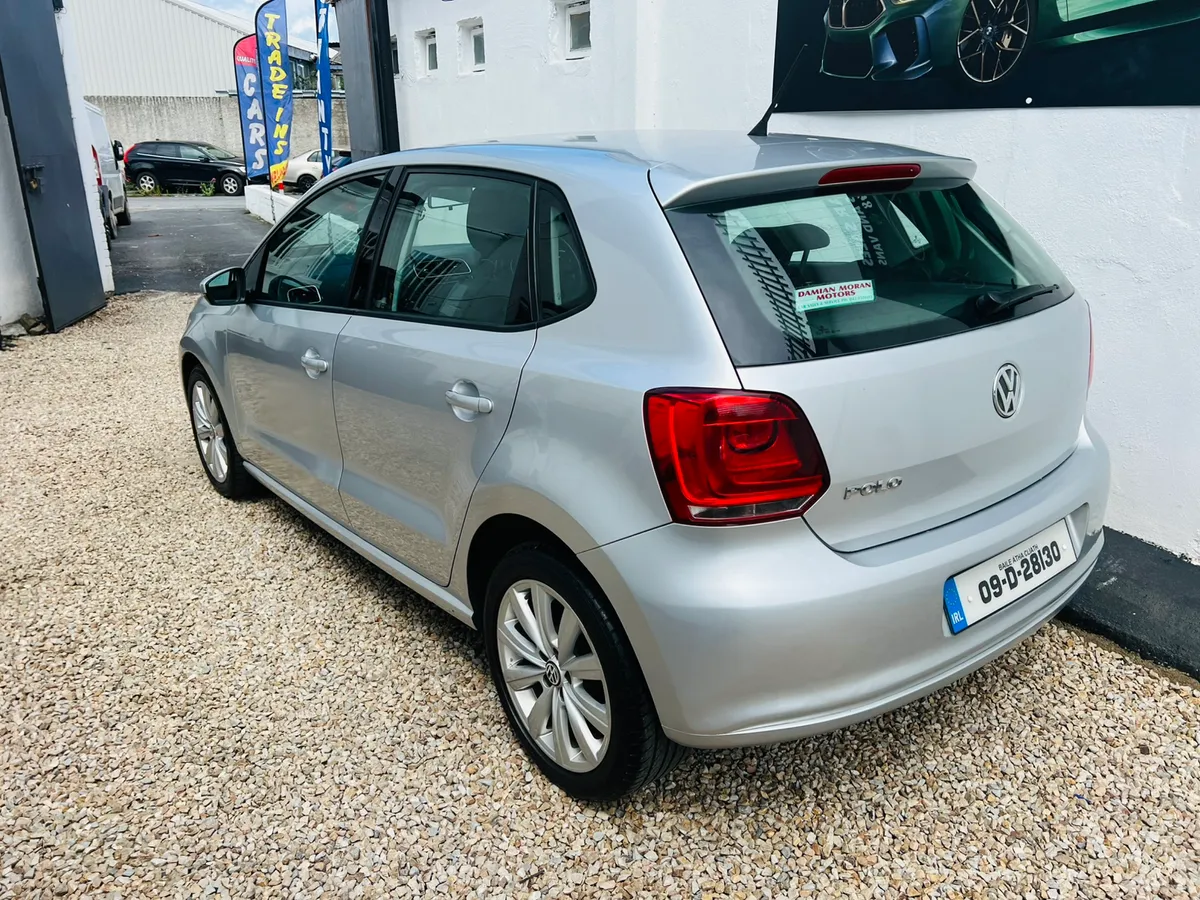 2009 Volkswagen polo 1.2 comfort line *low kms* - Image 3