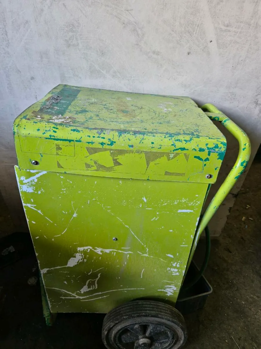 Ebac industrial dehumidifier - Image 3