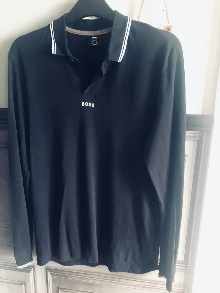 Hugo boss top - Image 2