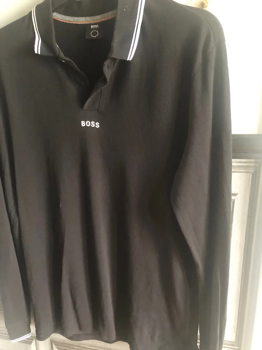 Hugo boss top - Image 3