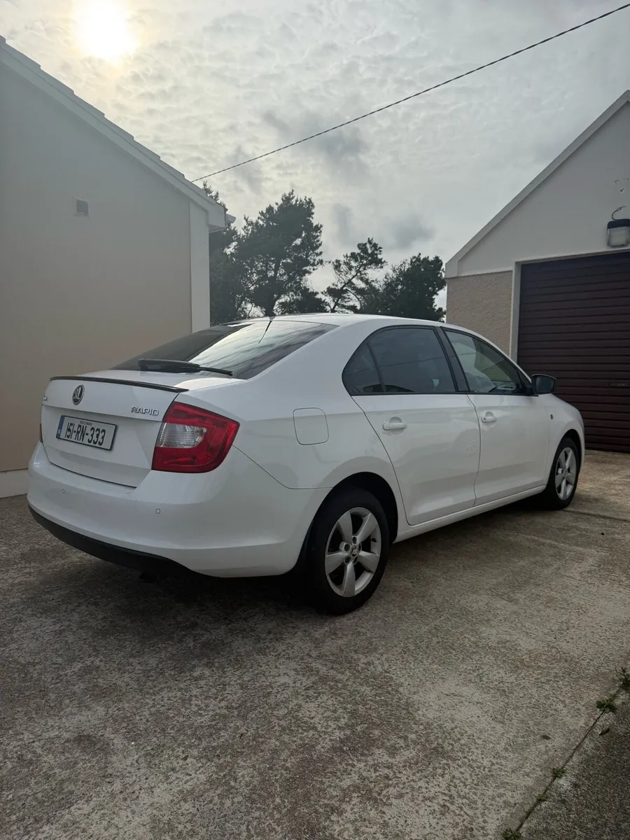 Skoda Rapid - Image 4