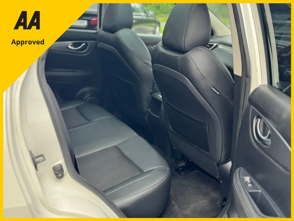 Nissan QASHQAI 1.5 DCI Tekna 110PS 5DR - Image 4