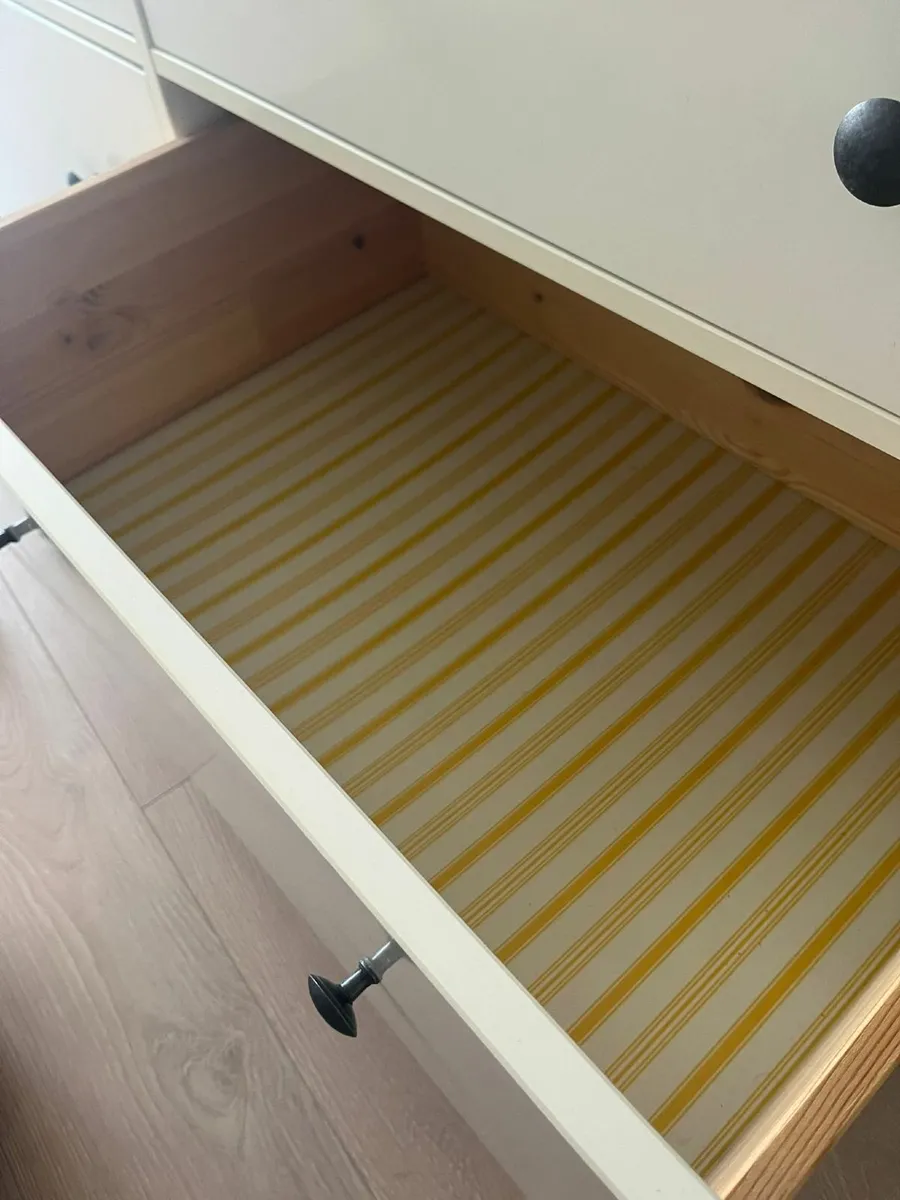IKEA Chest of drawers delivery - Image 4