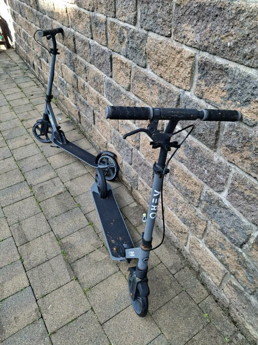 Scooters - Image 1