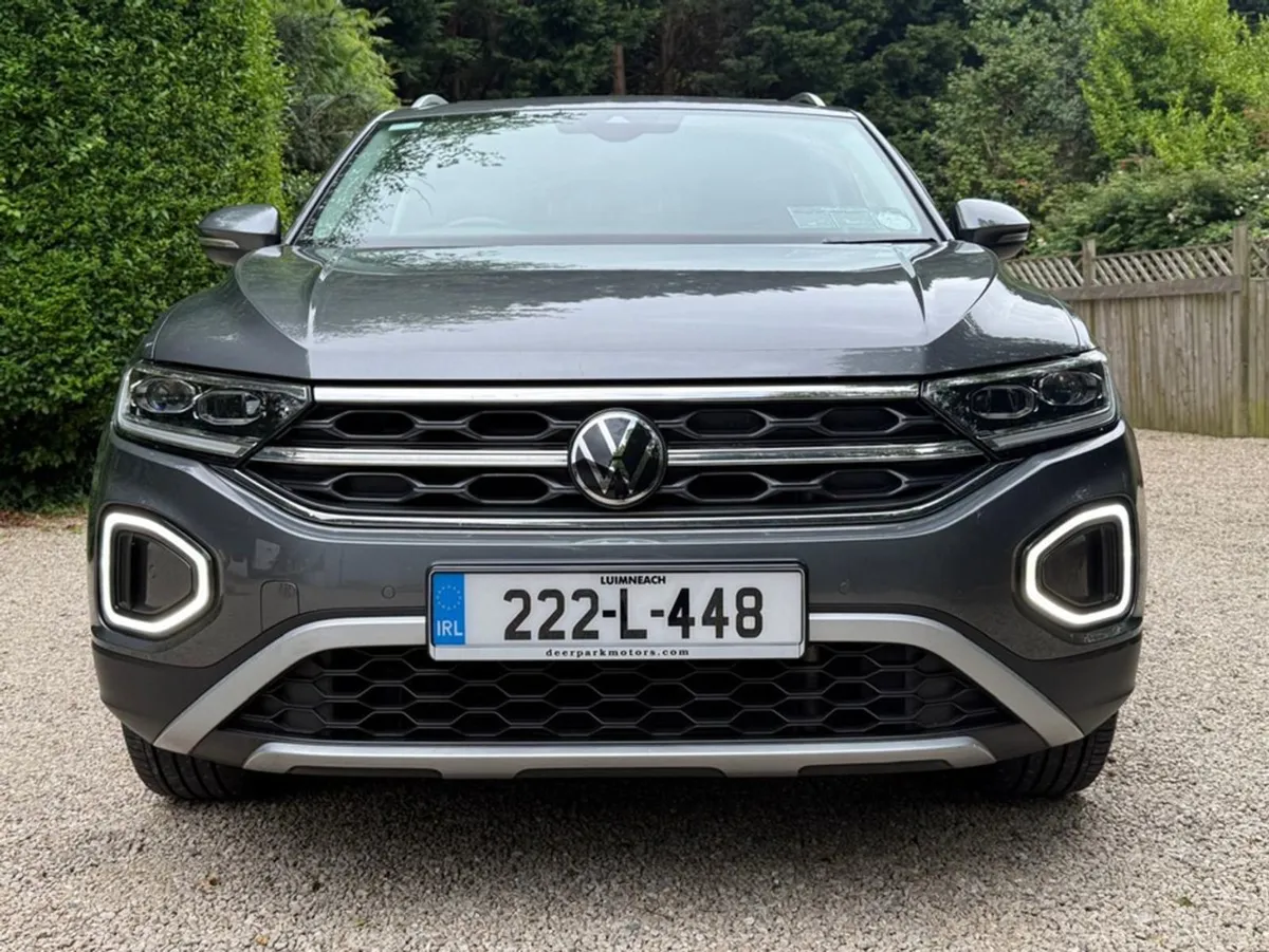 Volkswagen T-Roc  sale Agreed  Style 1.0 TSI  pan - Image 4