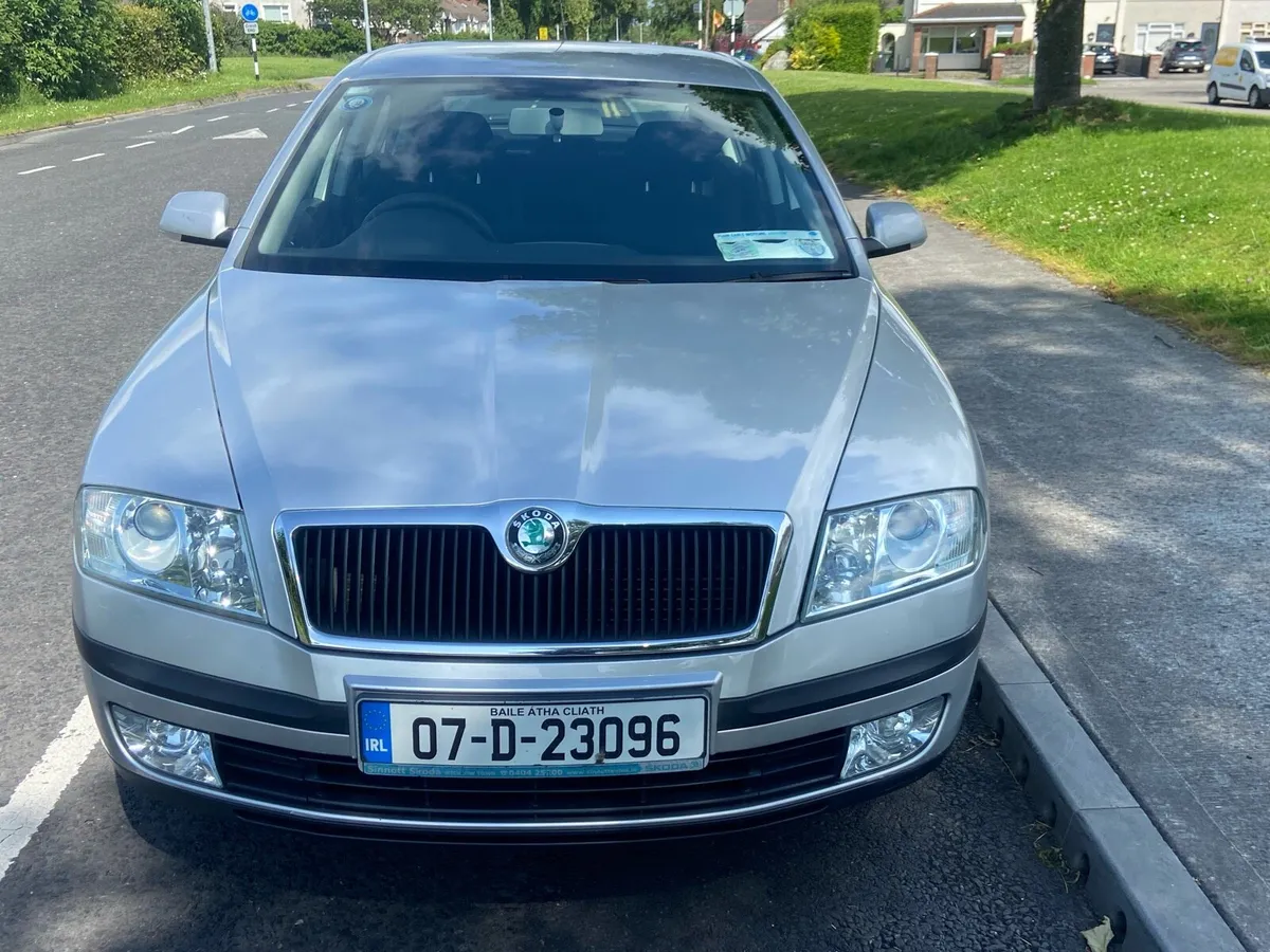 2007 SKODA OCTAVIA 1.4 PETROL ⛽️ 5DR NCT 10/25 - Image 2