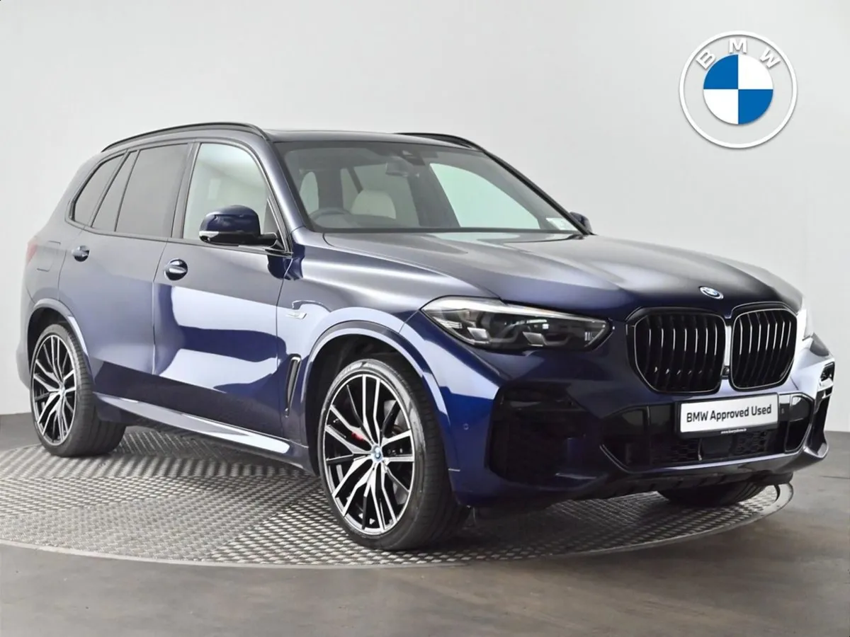 BMW X5 Xdrive45e M Sport - Image 1