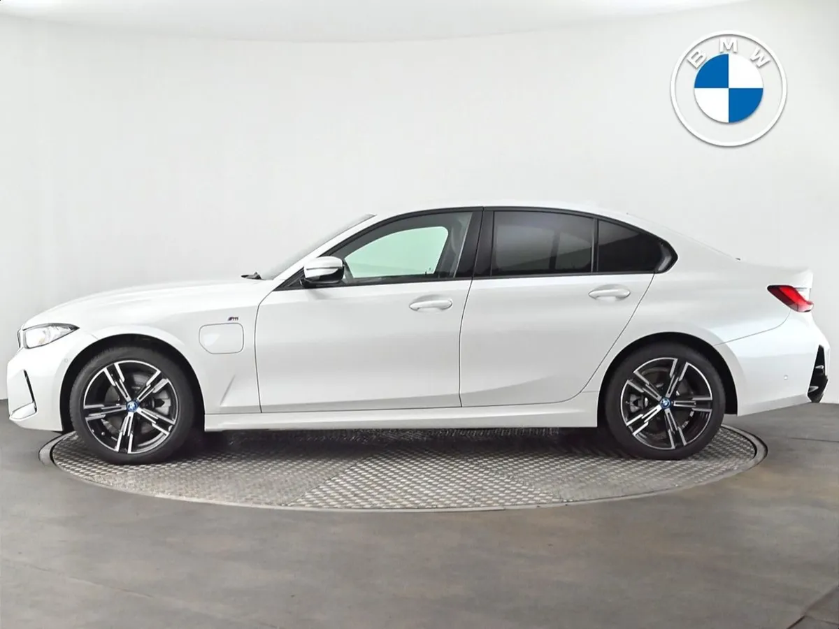 BMW 3 Series 330e M Sport Saloon - Image 3