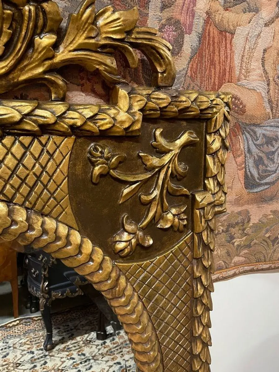 Beautiful Ornate Floral Gilt Mirror - Image 2