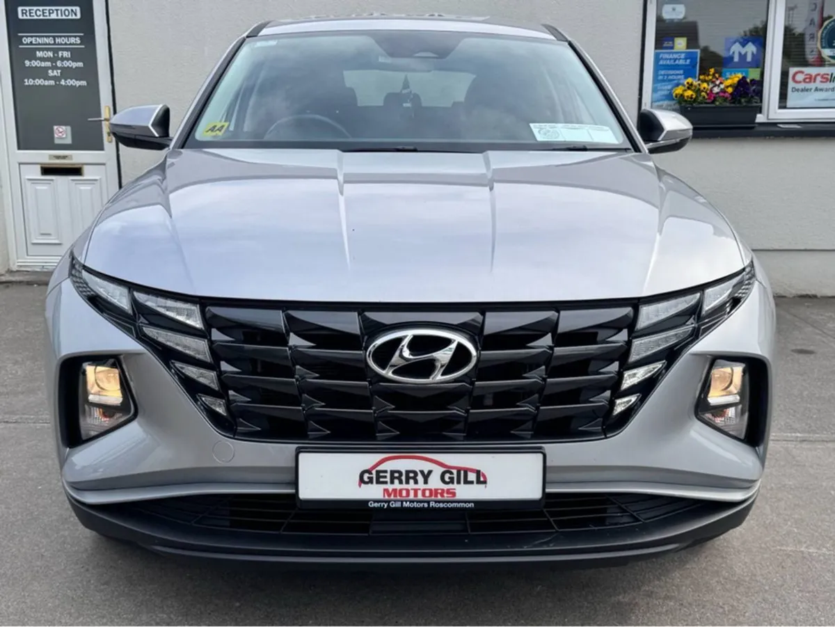 Hyundai Tucson Comfort Plus 5DR  heated Seats - Image 2