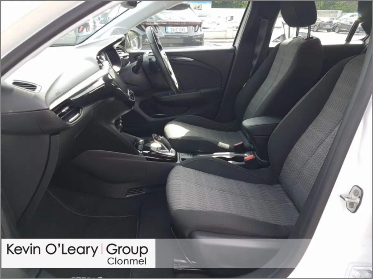 Opel Corsa SRI 1.2i (100ps) S/S 8 Speed Auto - Image 4