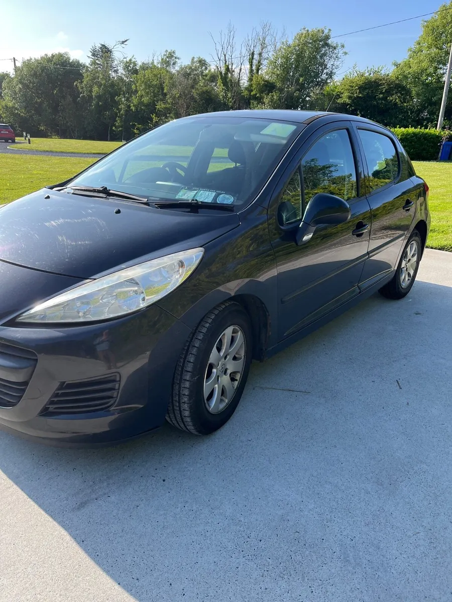 Peugeot 207 - Image 2