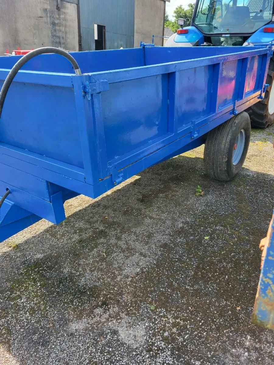 Tipping trailer - Image 2