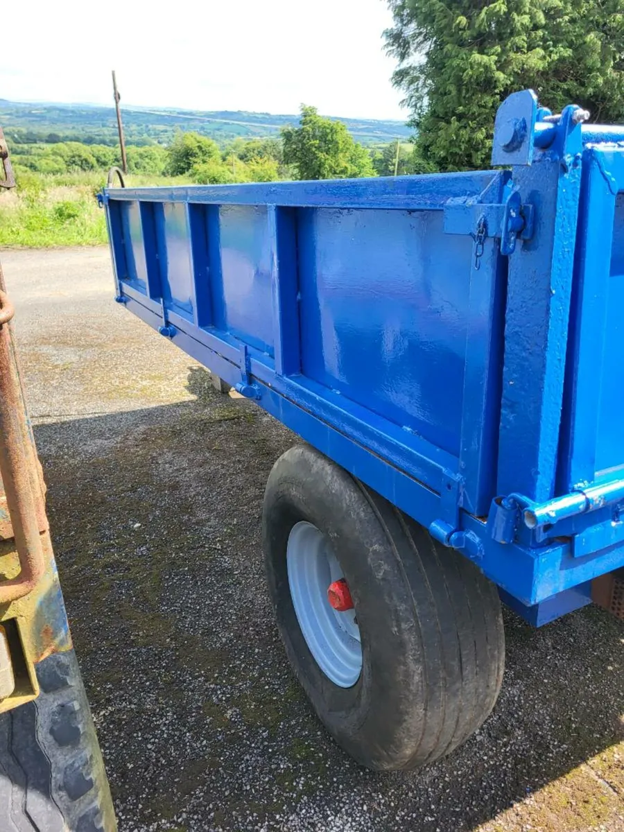 Tipping trailer - Image 3