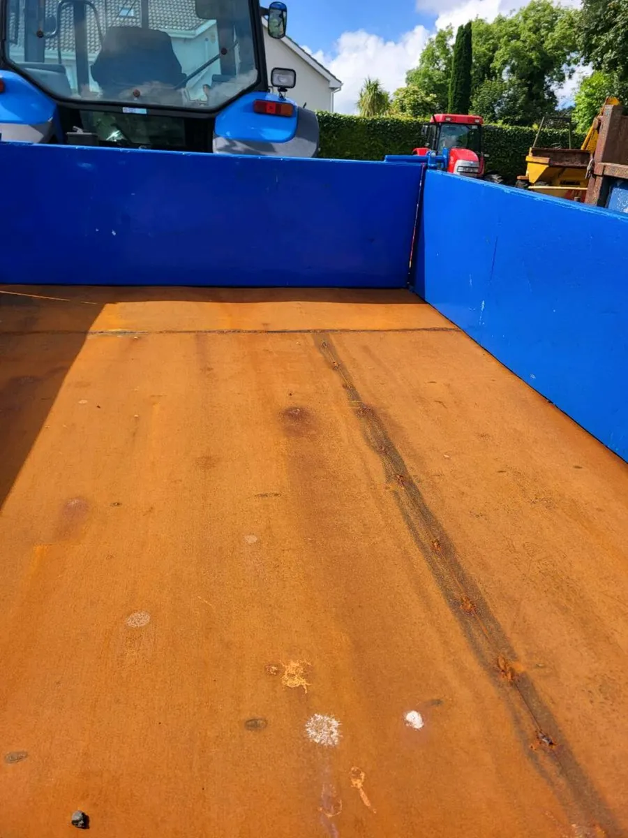 Tipping trailer - Image 4