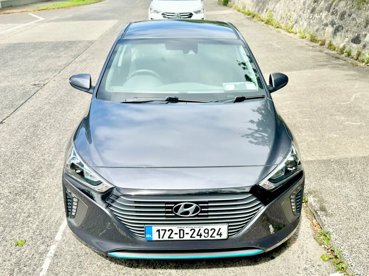 Hyundai IONIQ 2017!!HYBRID!!ONLY 49K MILES!! - Image 4