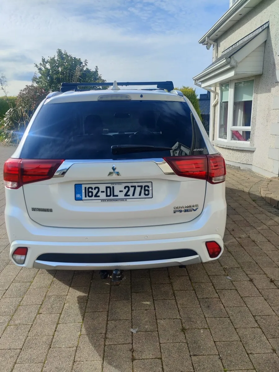Mitsubishi Outlander - Image 3