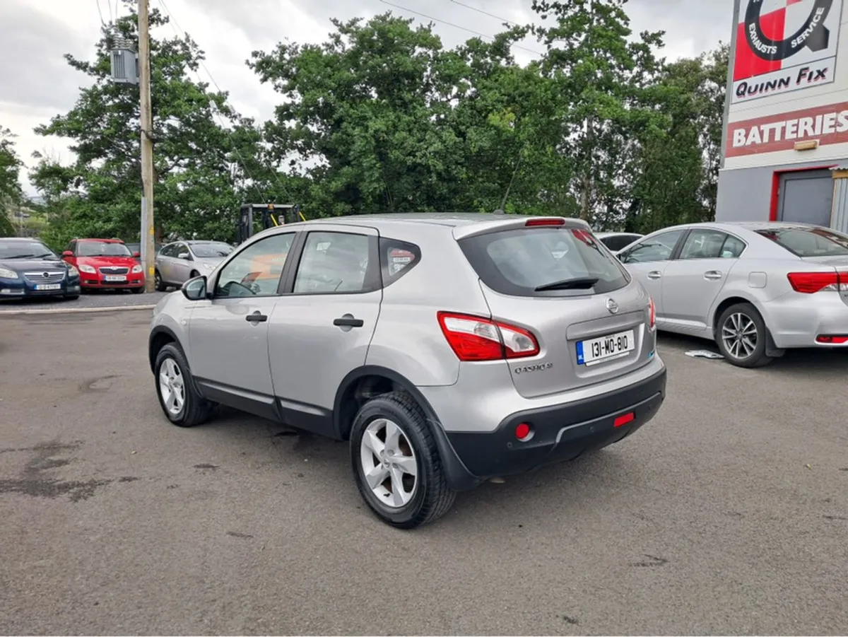 Nissan QASHQAI 1.6 XE 4DR - Image 2