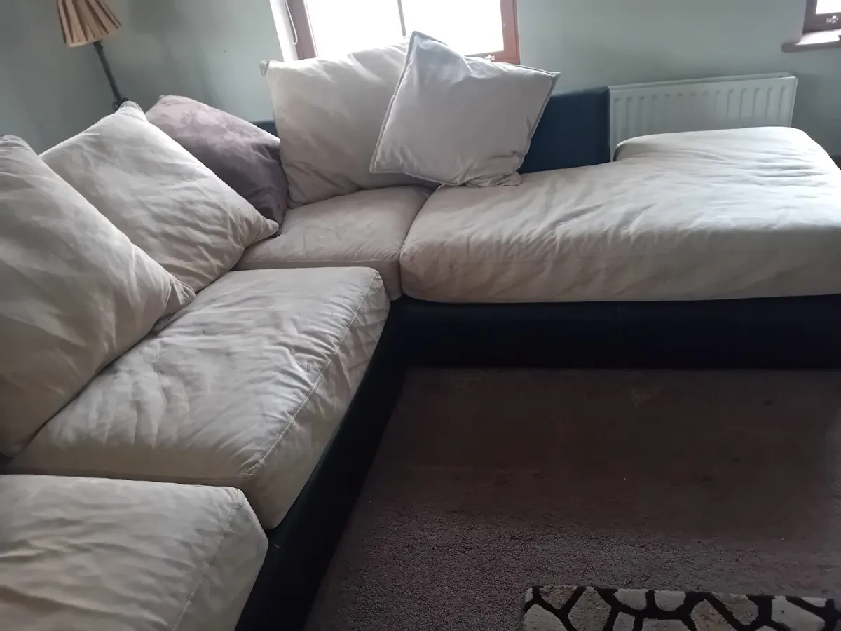 Couch and armchair - Image 2