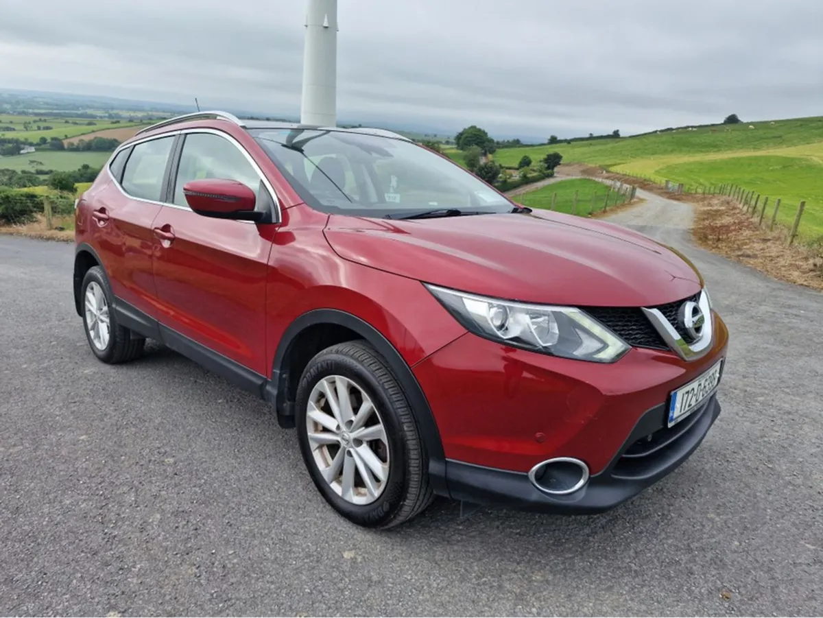 Nissan QASHQAI 1.6 SV 4X4 Only Finance Available - Image 4