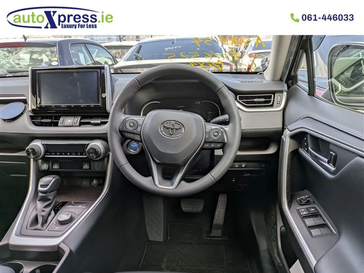 Toyota Rav4 2.5 4WD Automatic - Image 2