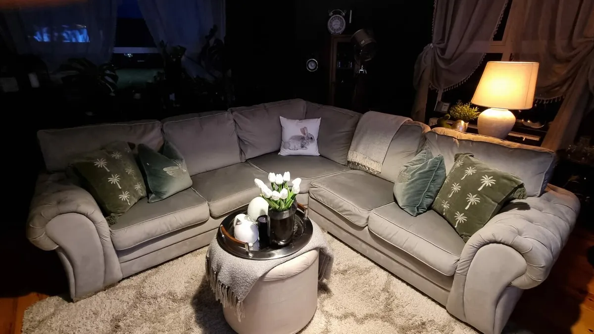Corner sofa - Image 4