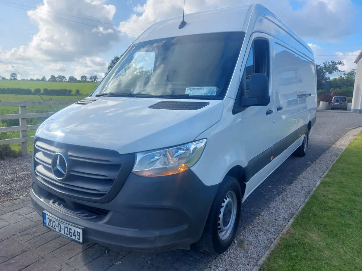 MERCEDES-BENZ SPRINTER 202' 160 BHP - RWD - Image 4