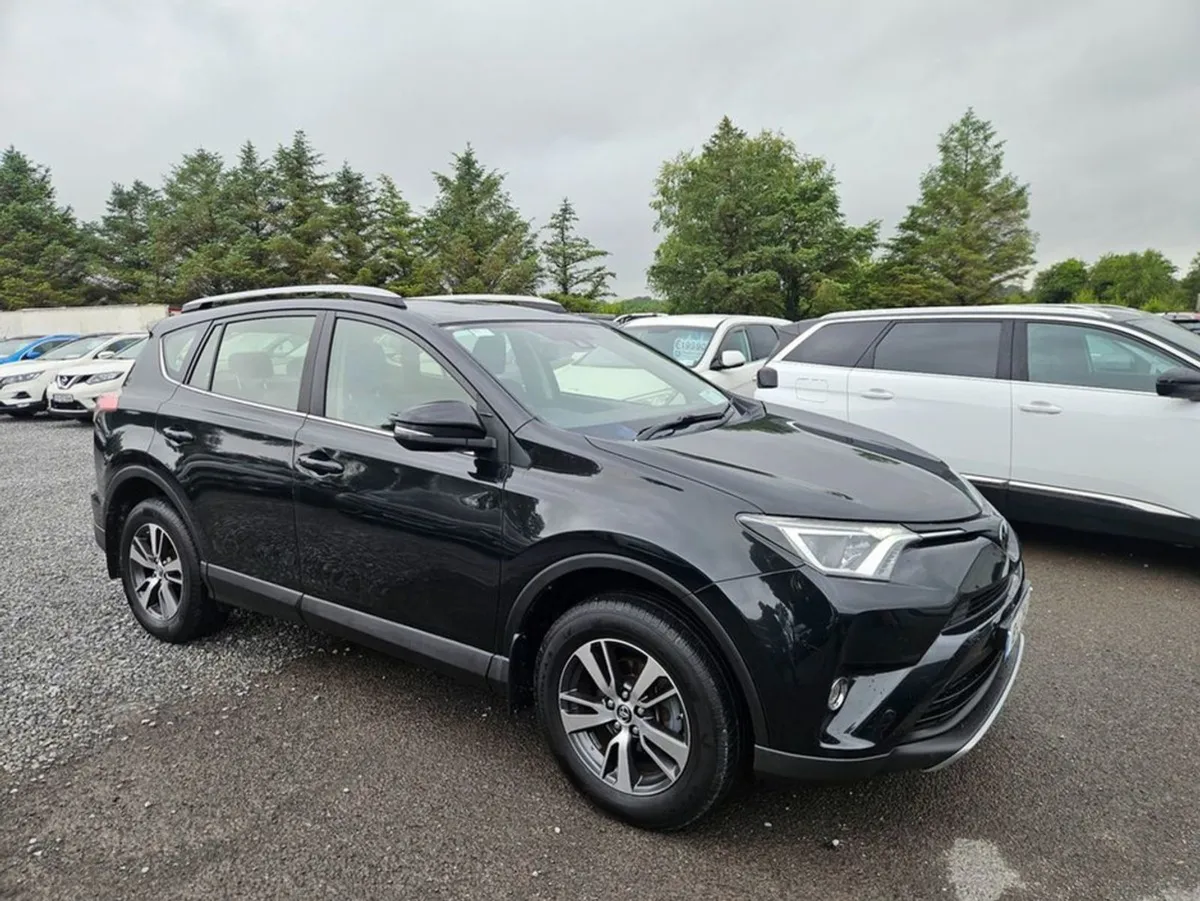 Toyota Rav4 Rav4 2.0 D4D Luna Sport 4DR - Image 1