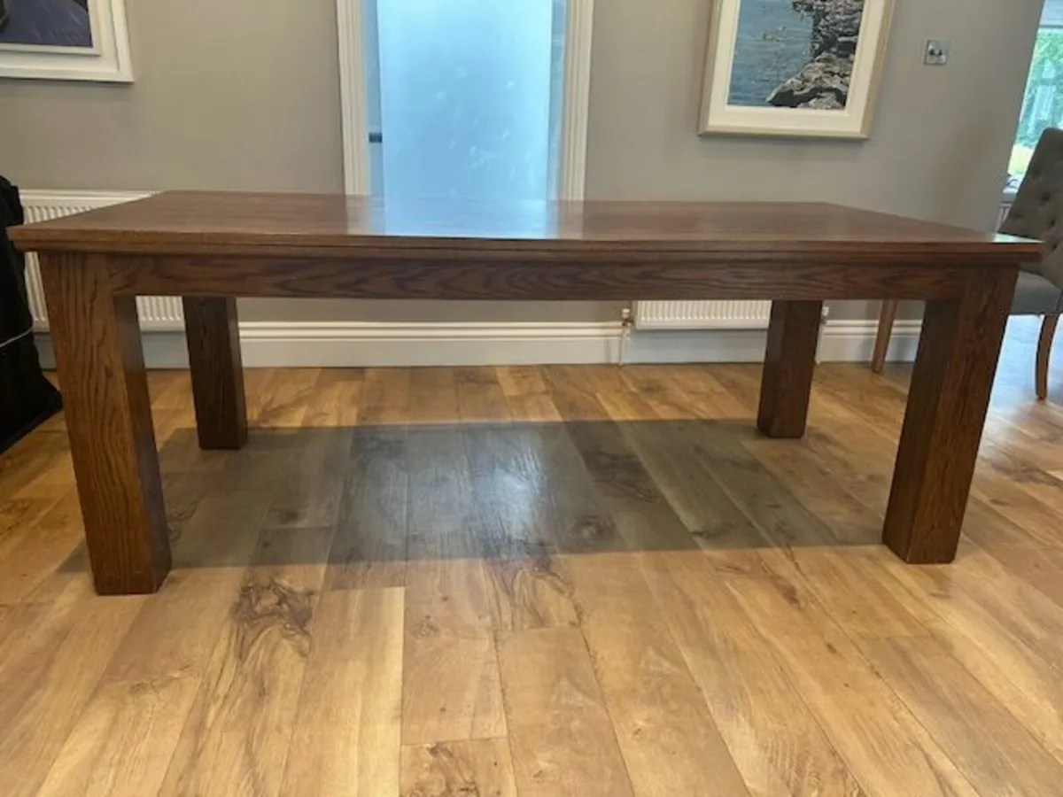 Wooden dining table - Image 3