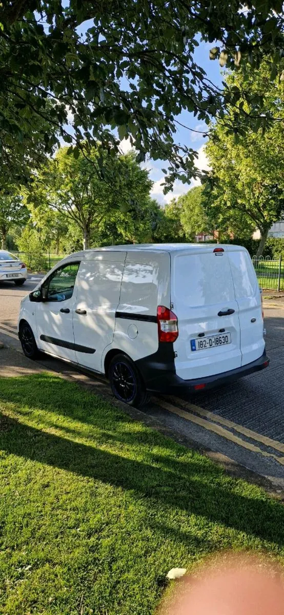Ford Transit courier Trend 2018 1.5 TDCi - Image 3