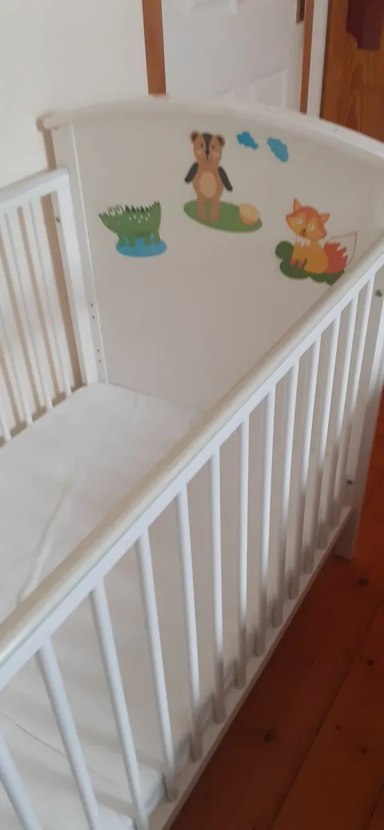 Cot - Image 1