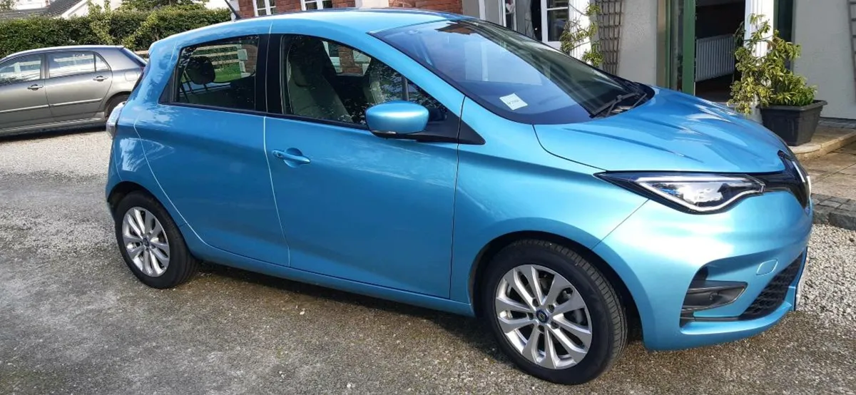 Renault Zoe Iconic R135 Z.E. 50 - Image 2