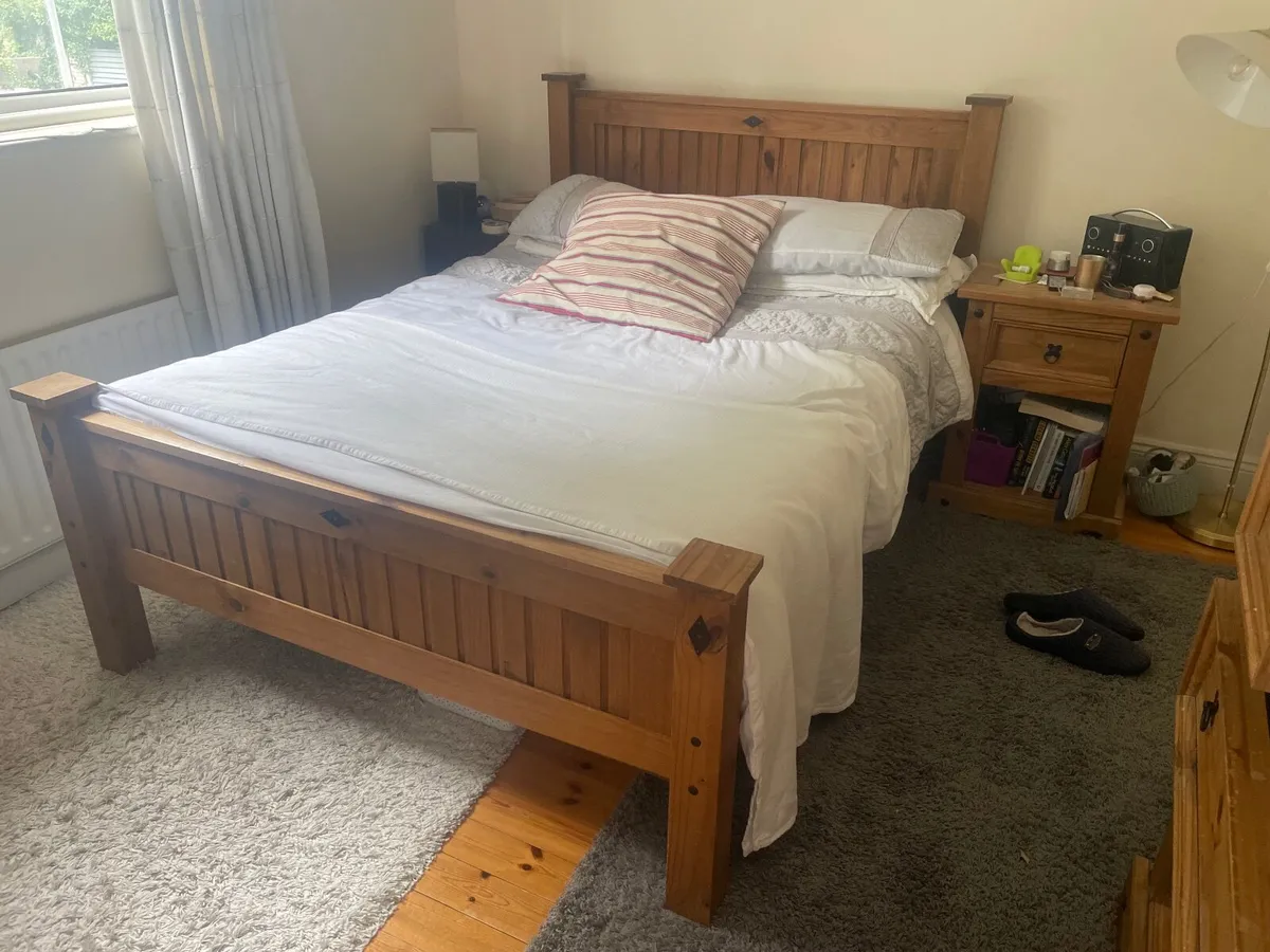 Bed - Image 2