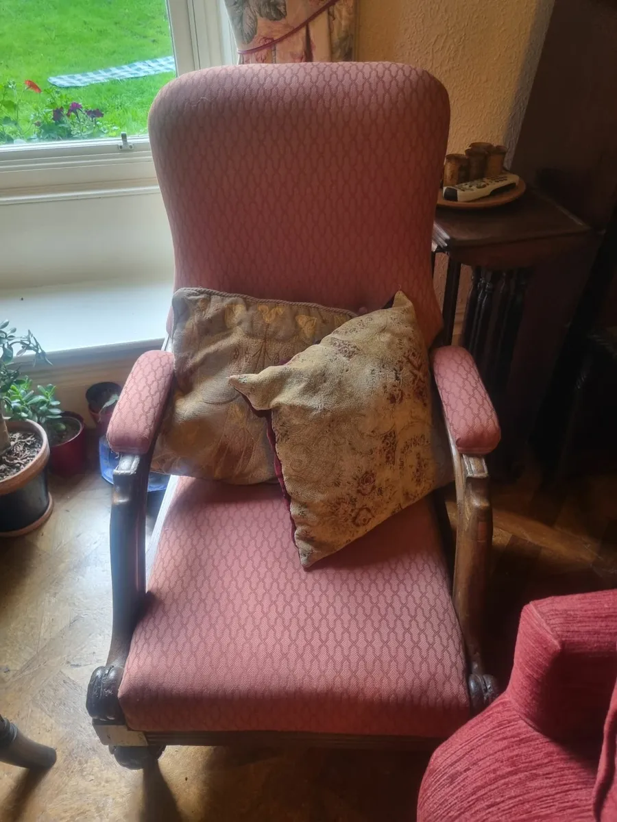 Armchair - Image 1
