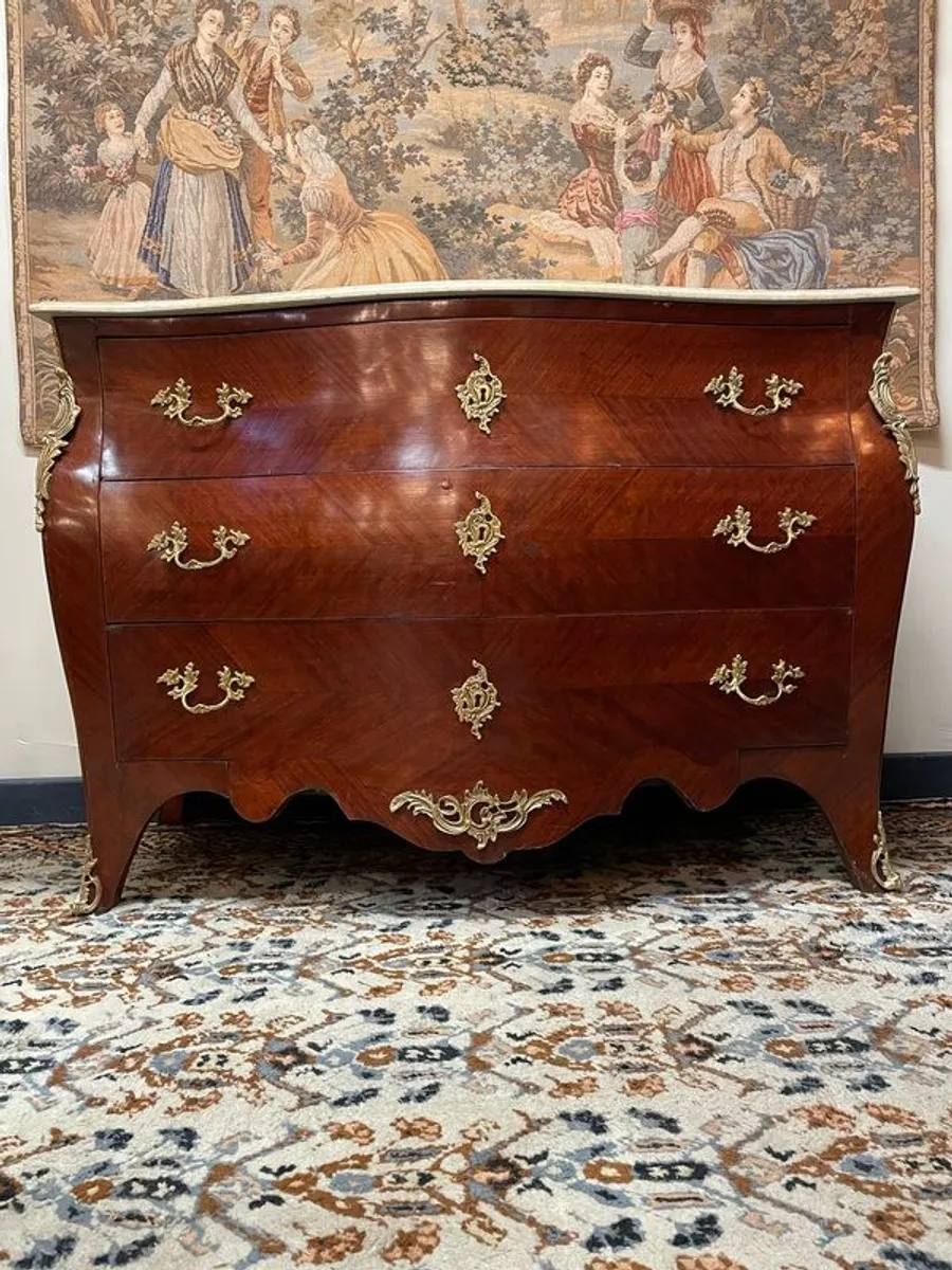 Very Good Oversize Mahogany Bombe Commode with Marble Top - Image 1