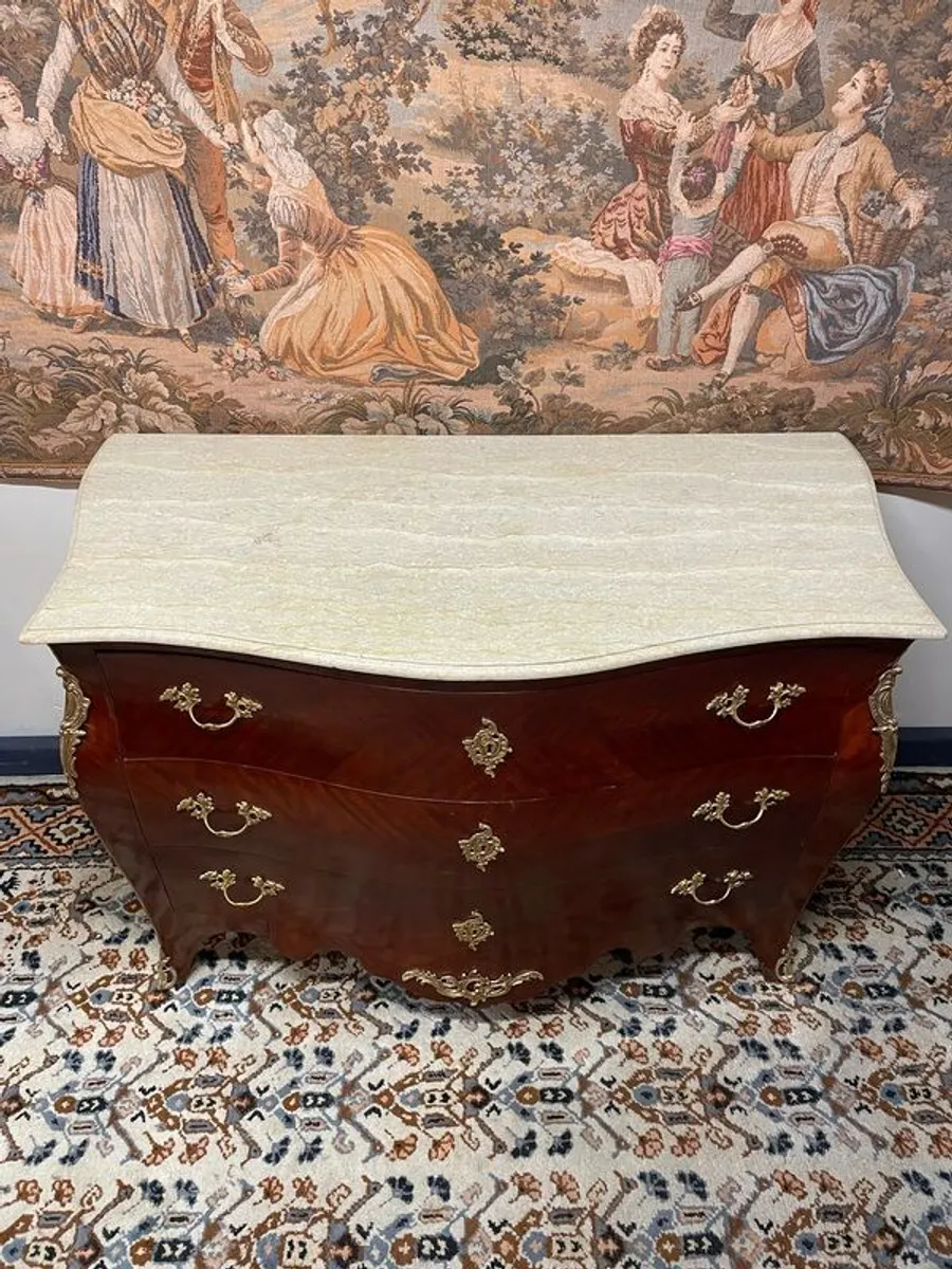 Very Good Oversize Mahogany Bombe Commode with Marble Top - Image 2
