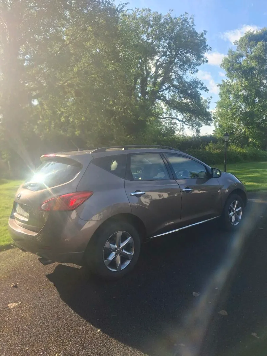2011 nissan murano - Image 2