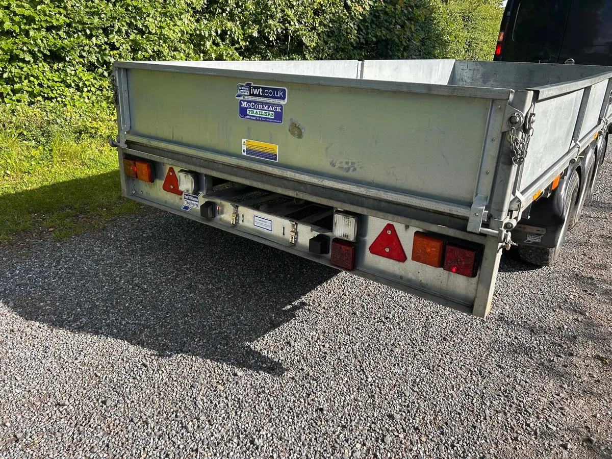 Ifor Williams 16 ft Lm166 Tri Axle Trailer - Image 4