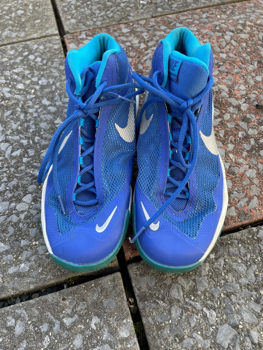 Nike Air Max Audacity Basketball trainers - Image 2
