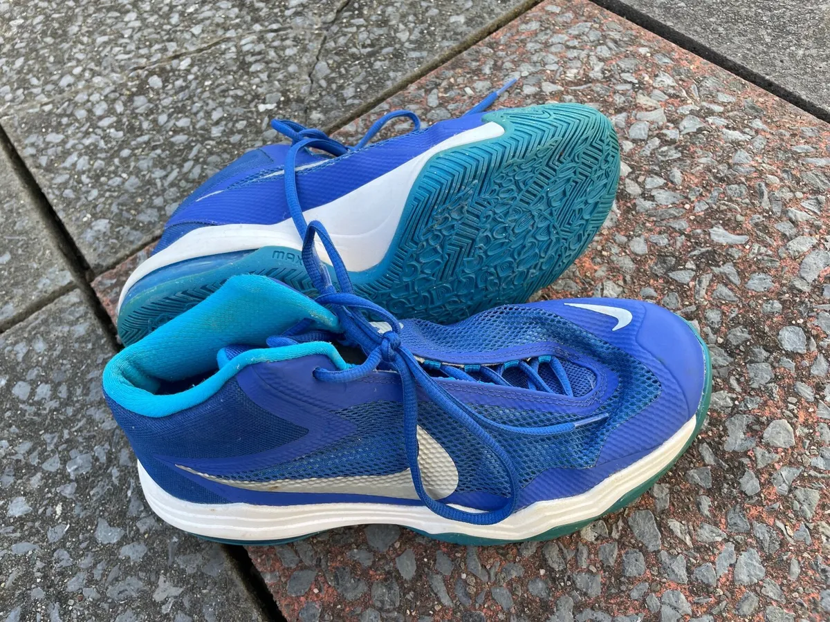 Nike Air Max Audacity Basketball trainers - Image 1