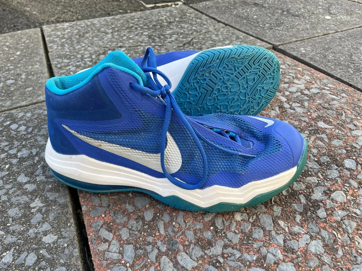 Nike Air Max Audacity Basketball trainers - Image 4