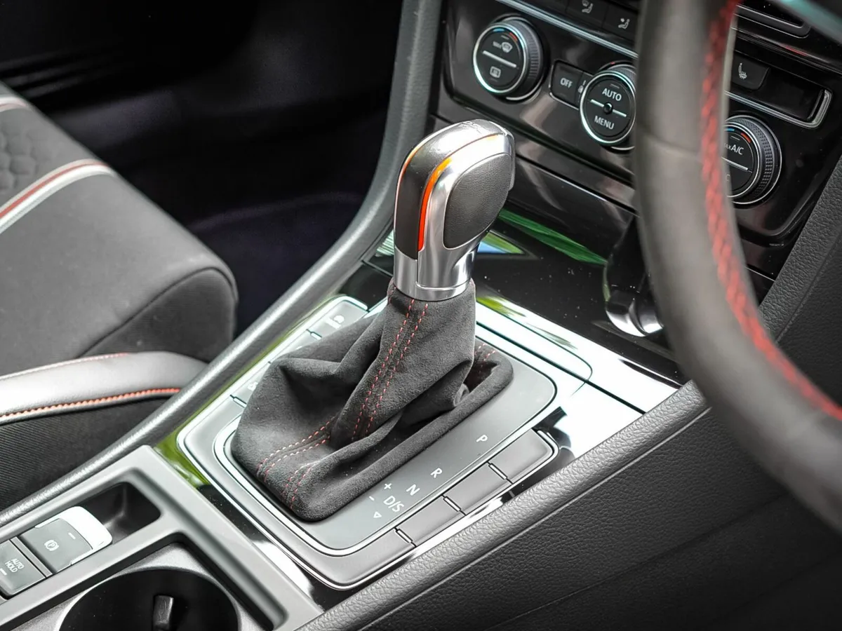 Volkswagen Golf 2016 - Image 4