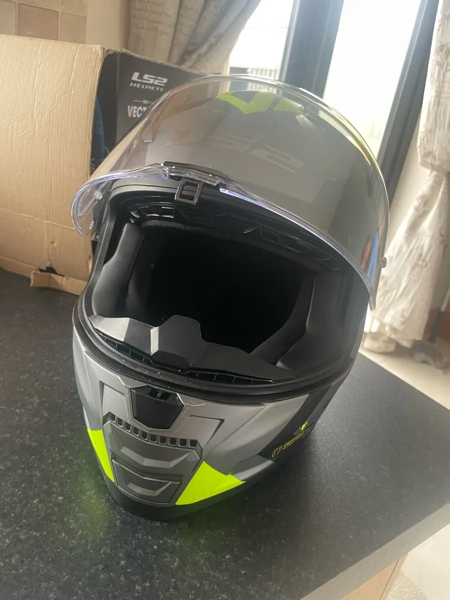 Vektor ll Helmet - Image 1
