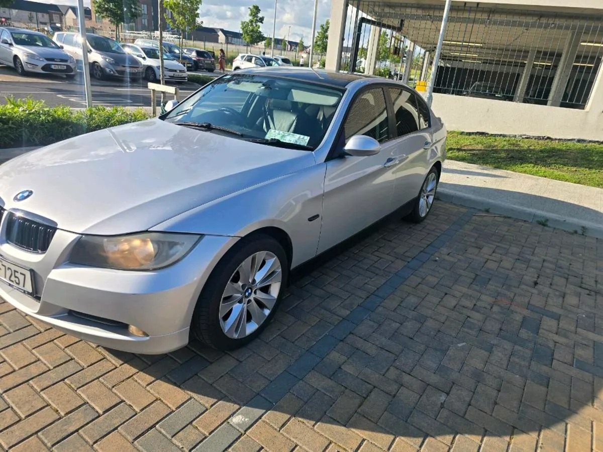 BMW 320 - Image 3