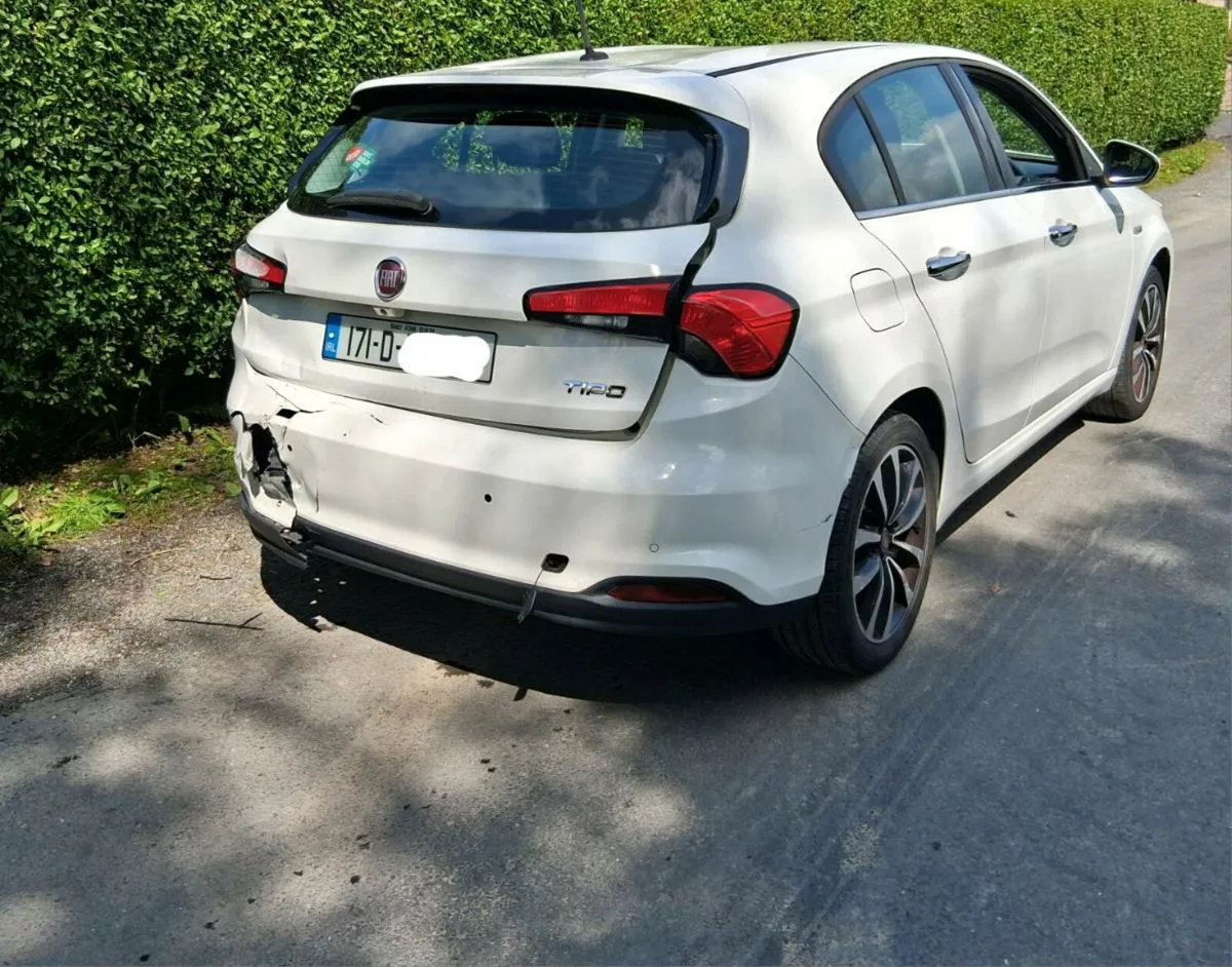 2017 FIAT TIPO, PETROL - Image 2