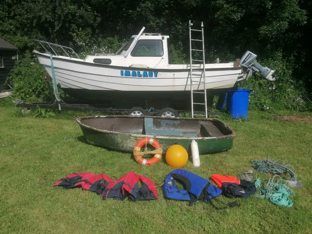 Boat for sale - Image 1
