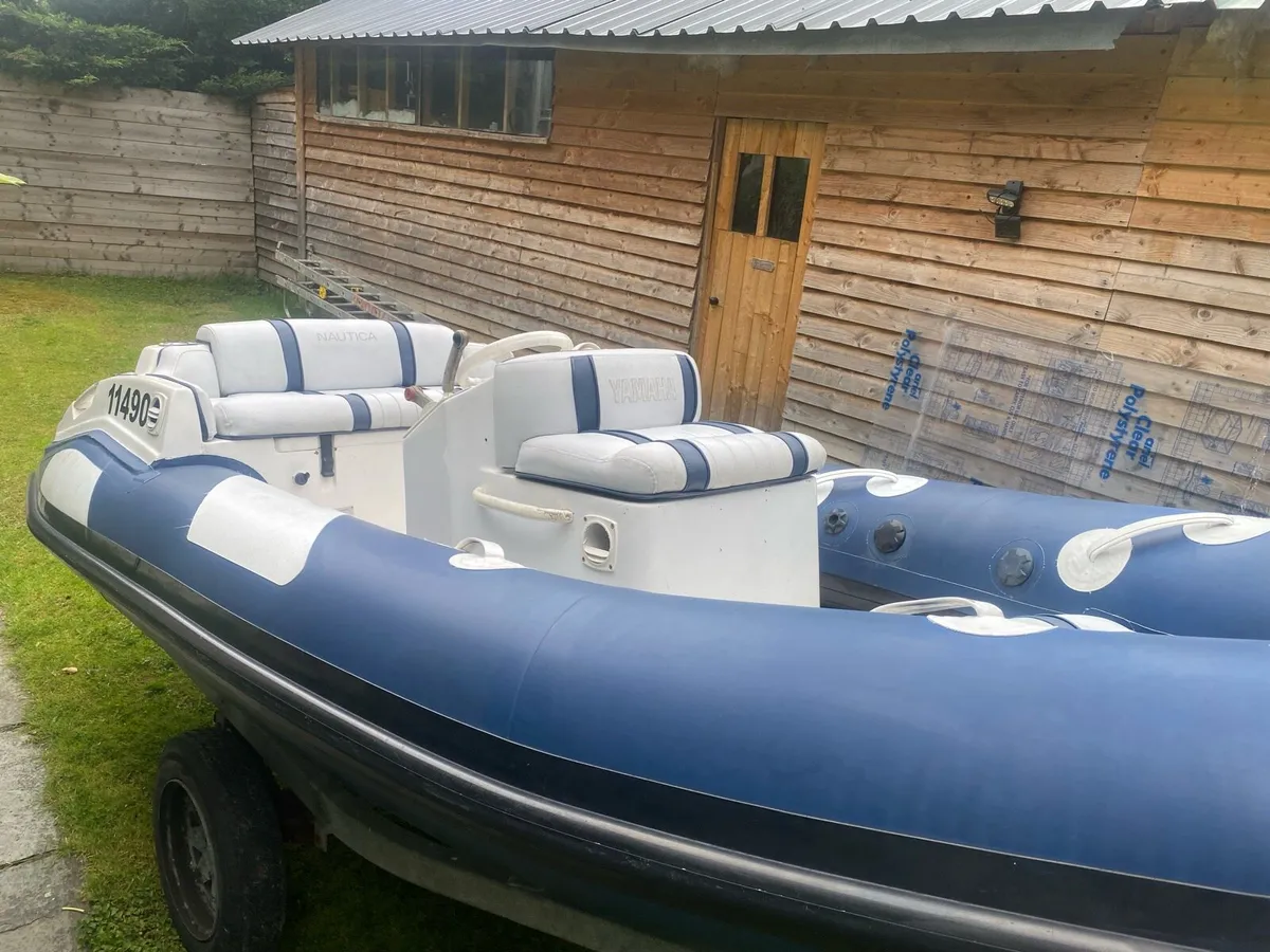 Yamaha Jet boat - Image 1