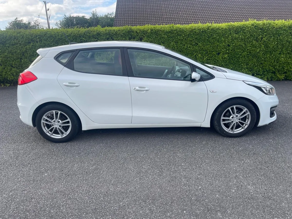 16 Kia Ceed 1.6 Crdi - Image 4
