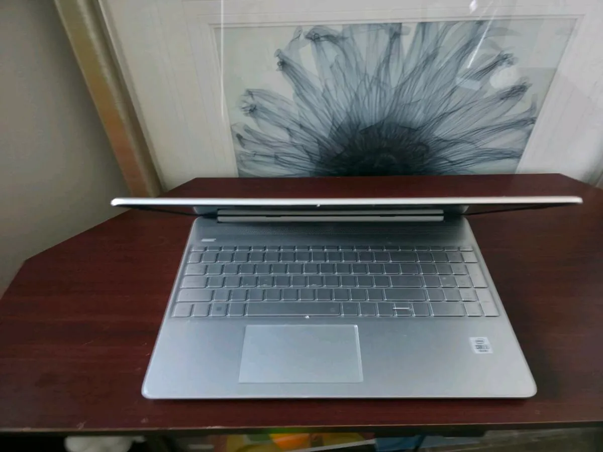 Laptop for sell - Image 3