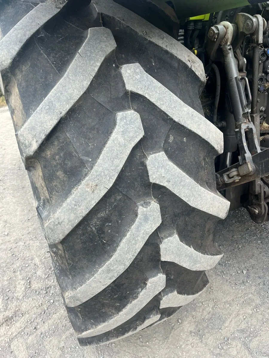 600/65 R38 - Image 1